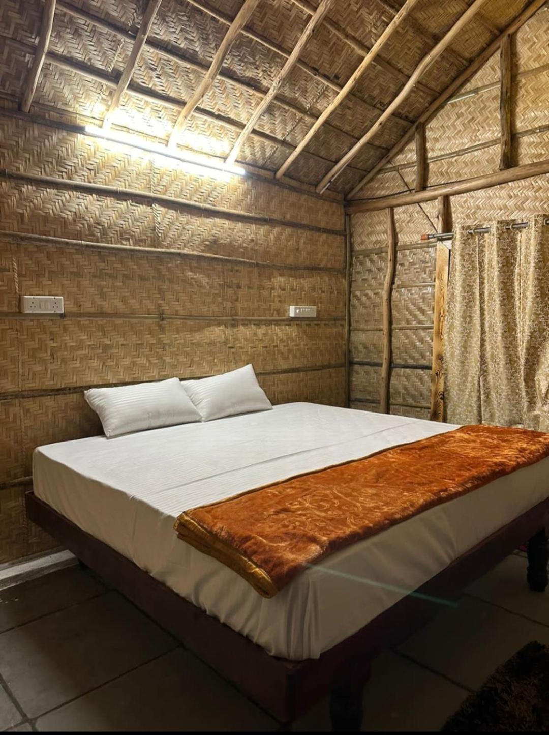 Vanya The Exotic World Resort Hampi Exterior foto