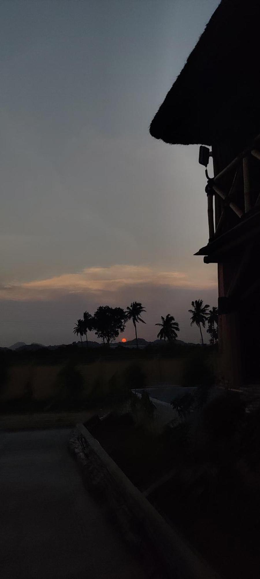Vanya The Exotic World Resort Hampi Exterior foto